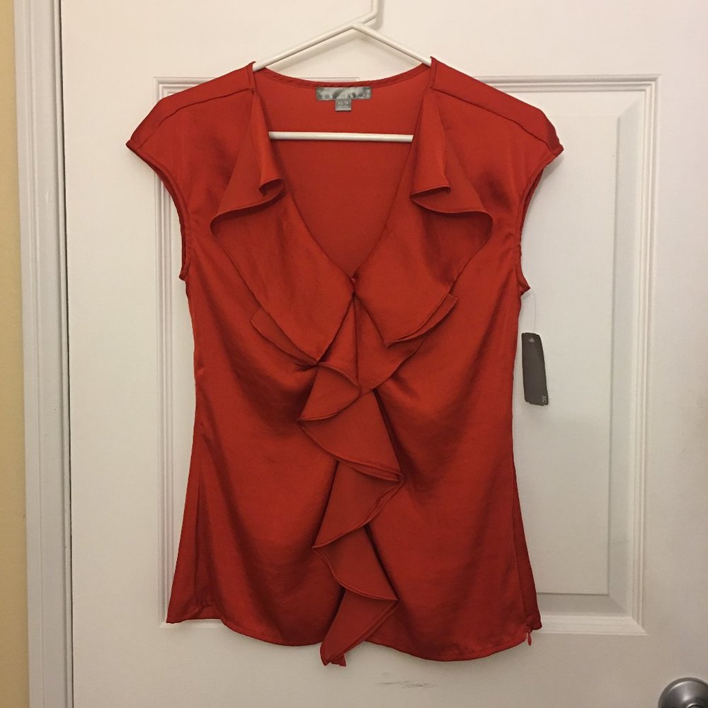 🍉 FOREVER 21 Satin Orange Ruffle V-neck Blouse